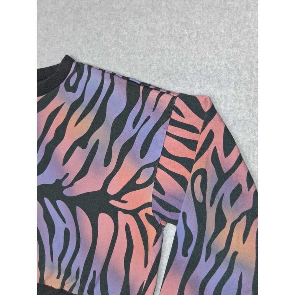 Adidas Originals Cropped Sweatshirt Womens Medium Rainbow Tiger Print Athleisure - Picture 3 of 13